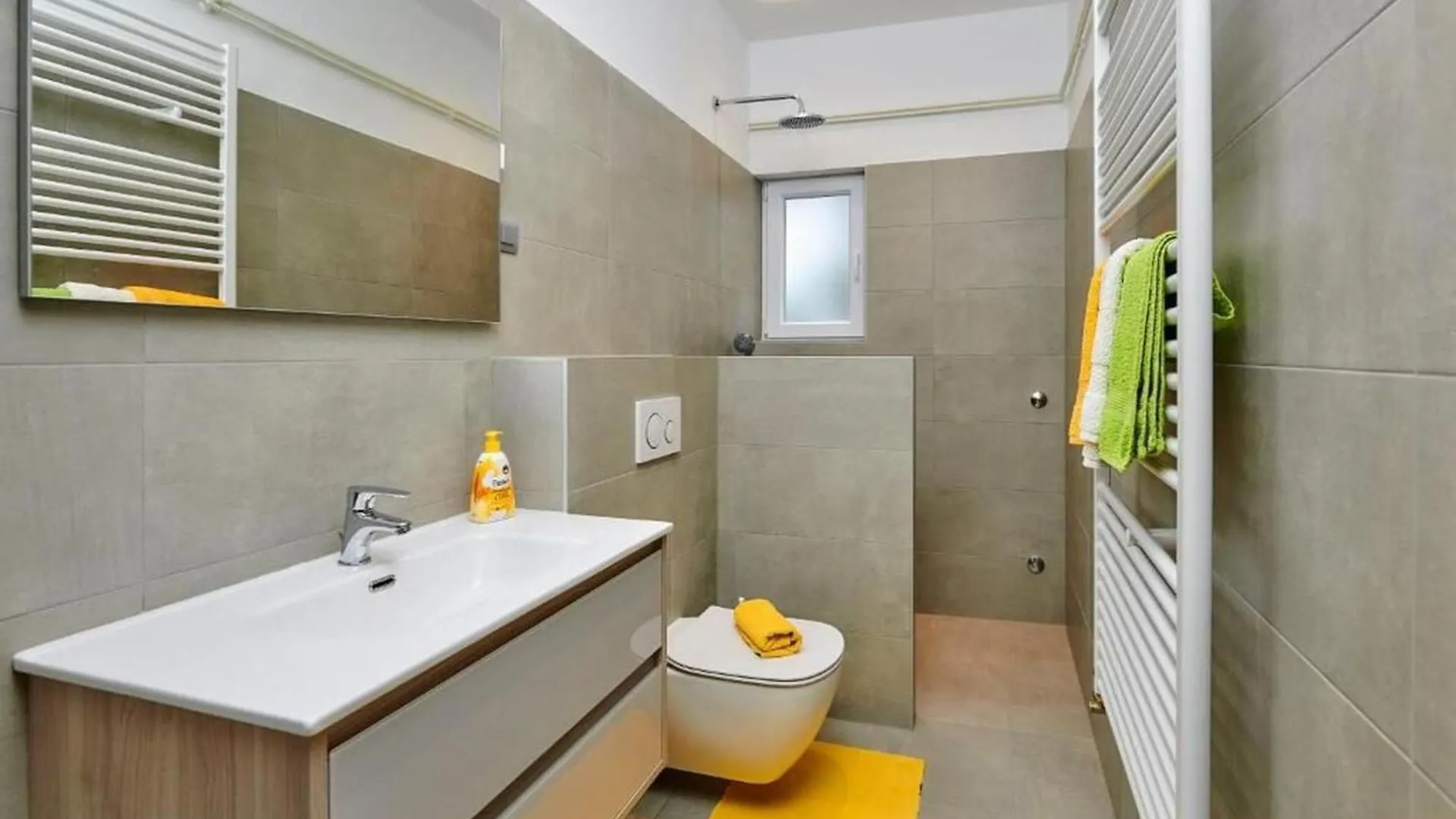 Apartments Davorka 반졸레